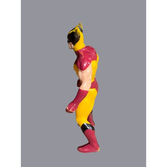 Vintage 1984 Marvel Wolverine Action Figure - Yellow & Red Suit - Collectible To - Picture 6 of 12